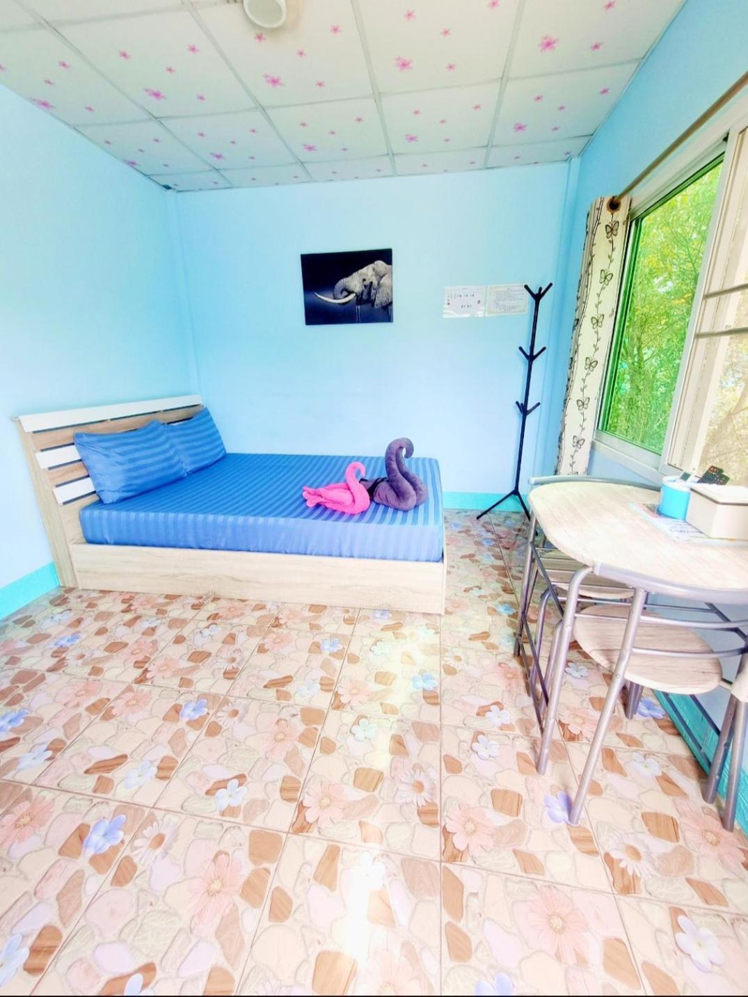 In Love Resort Chai Nat Habitación foto